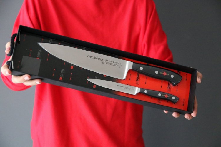 Dárková 2 dílná sada kovaných nožů Dick ze série Premier Plus